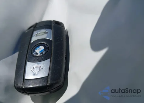 2007 BMW 328Xi from USA, damaged, VIN WBAWC33567PD05627